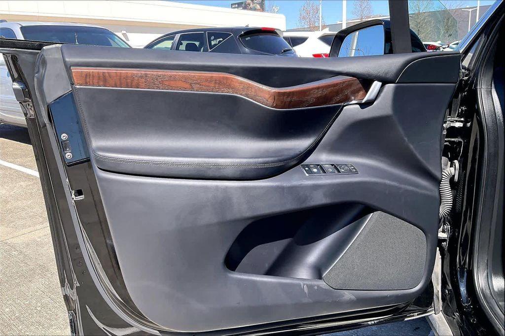 used 2021 Tesla Model X car, priced at $34,995