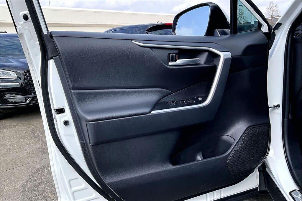 used 2024 Toyota RAV4 car, priced at $31,995