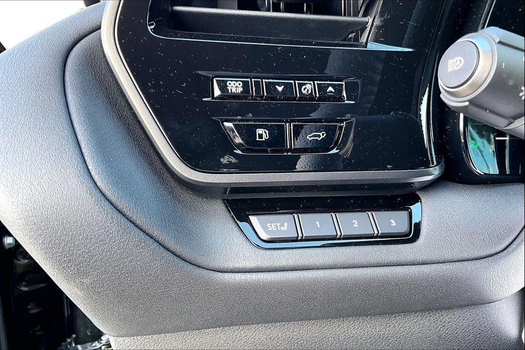 new 2026 Lexus TX 500h car, priced at $73,547