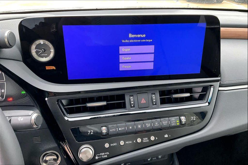 new 2025 Lexus ES 350 car, priced at $49,224