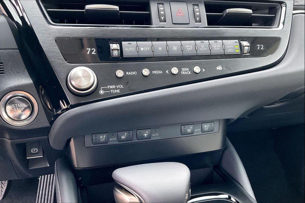 new 2025 Lexus ES 350 car, priced at $49,224