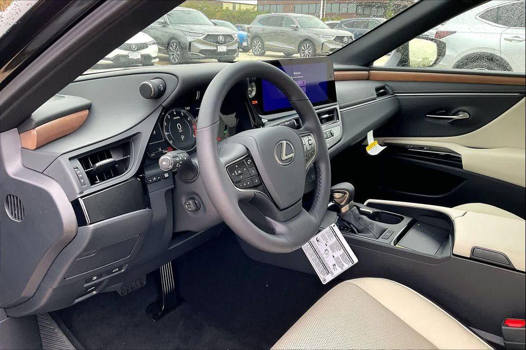 new 2025 Lexus ES 350 car, priced at $49,224