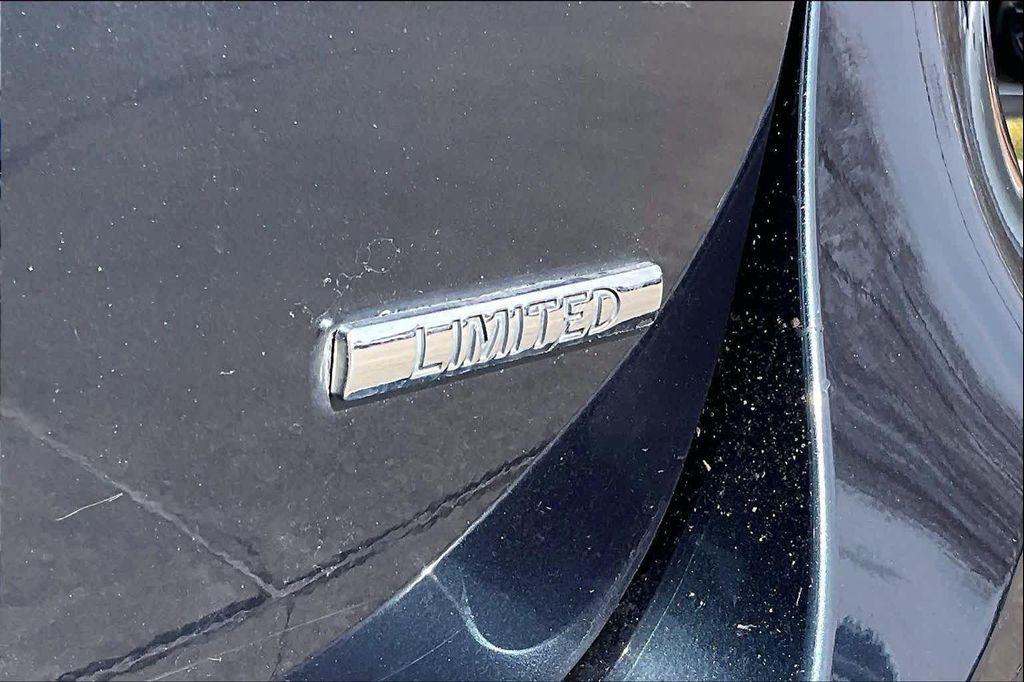 used 2012 Hyundai Santa Fe car, priced at $7,995