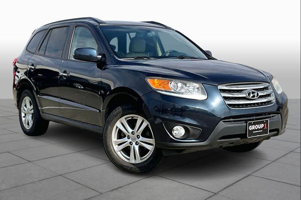 used 2012 Hyundai Santa Fe car, priced at $7,995