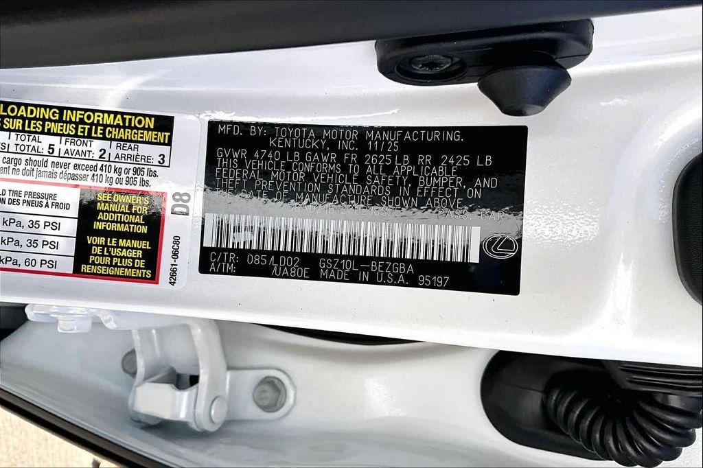 new 2025 Lexus ES 350 car, priced at $48,684