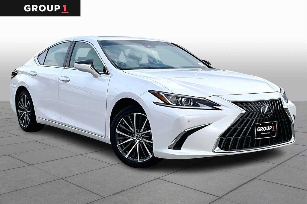 used 2025 Lexus ES 300h car, priced at $46,495