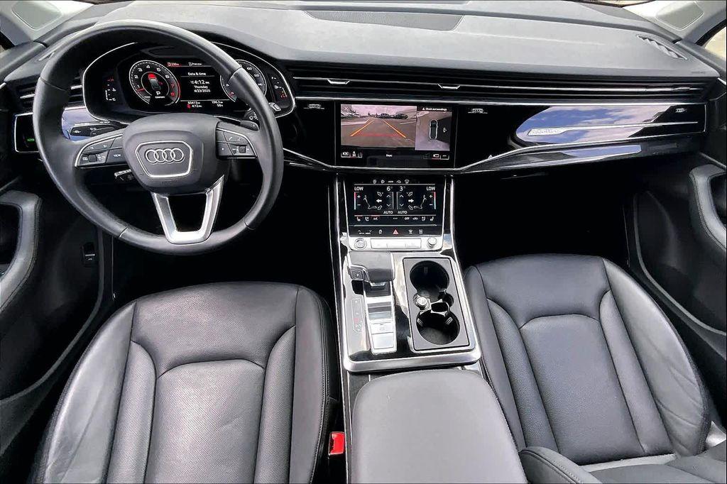 used 2022 Audi Q7 car, priced at $35,624