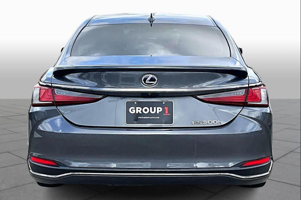 used 2022 Lexus ES 300h car, priced at $30,063