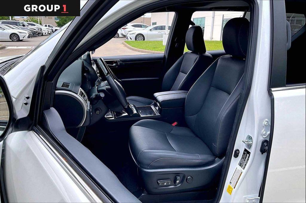 used 2023 Lexus GX 460 car, priced at $60,220