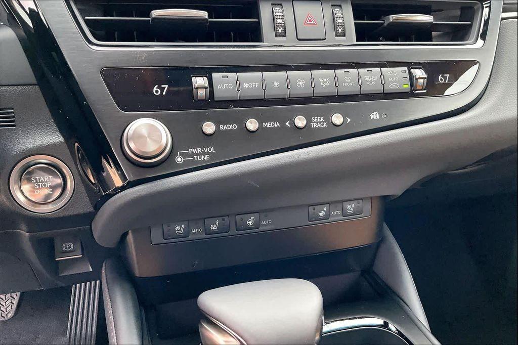 new 2025 Lexus ES 350 car, priced at $49,224