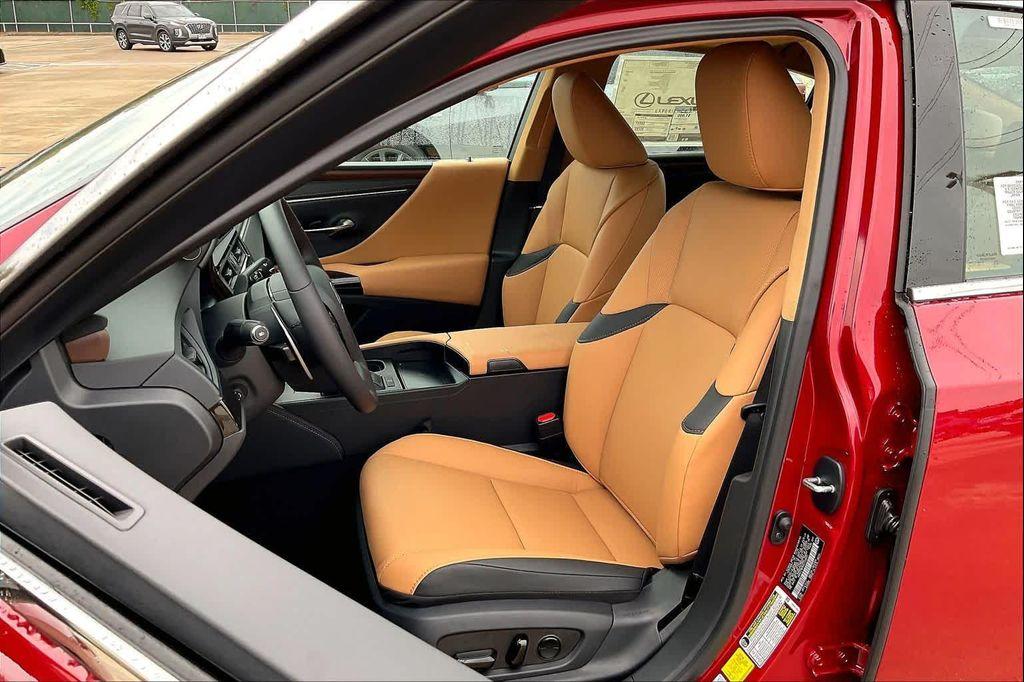 new 2025 Lexus ES 350 car, priced at $49,224