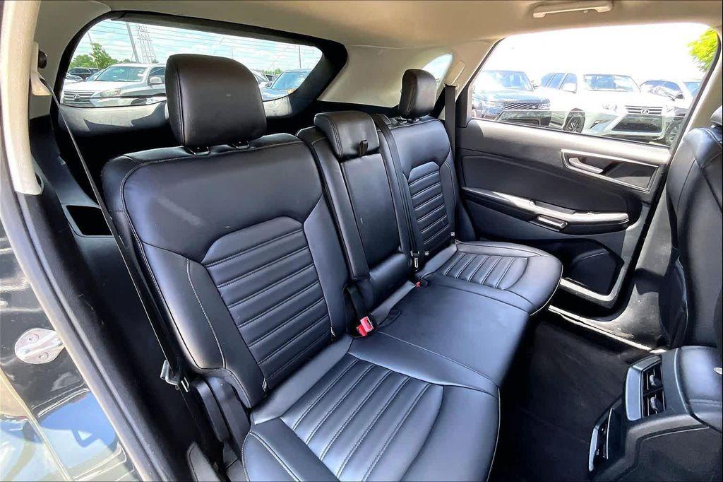 used 2024 Ford Edge car, priced at $23,220