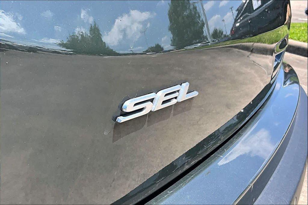 used 2024 Ford Edge car, priced at $23,220