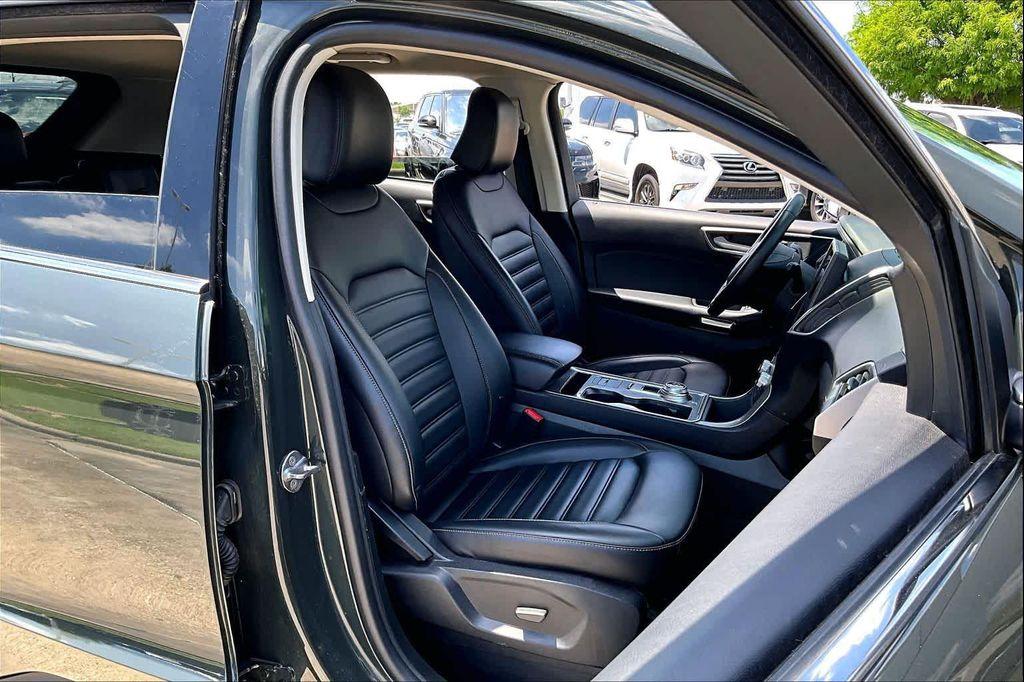 used 2024 Ford Edge car, priced at $23,220