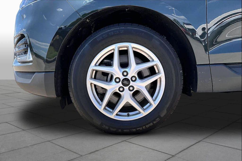 used 2024 Ford Edge car, priced at $23,220