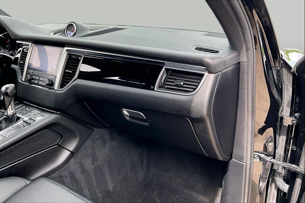 used 2018 Porsche Macan car, priced at $20,720