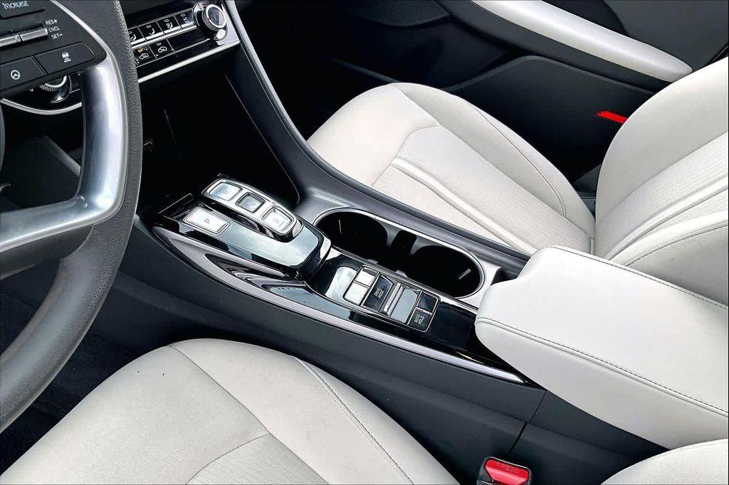 used 2023 Hyundai Sonata car, priced at $19,495