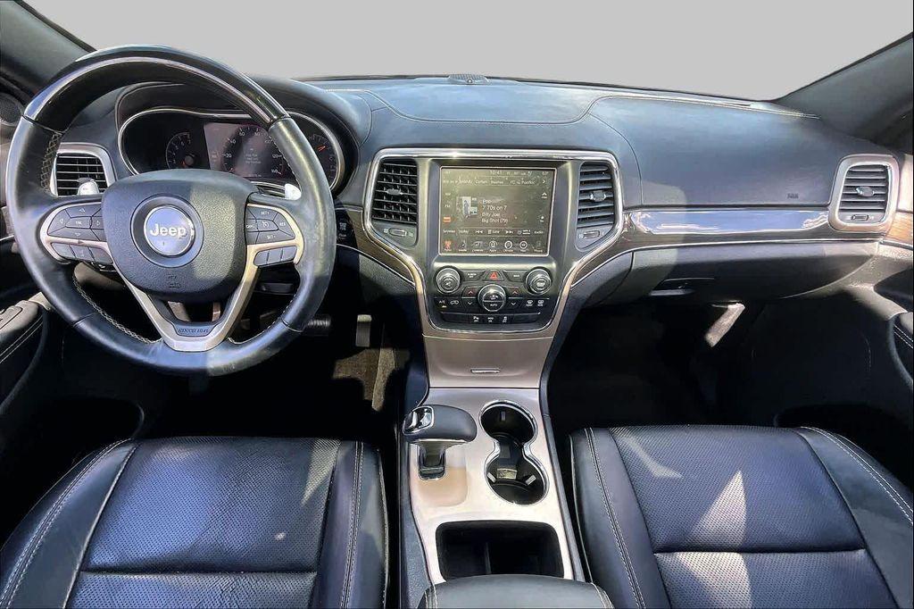 used 2015 Jeep Grand Cherokee car, priced at $14,220