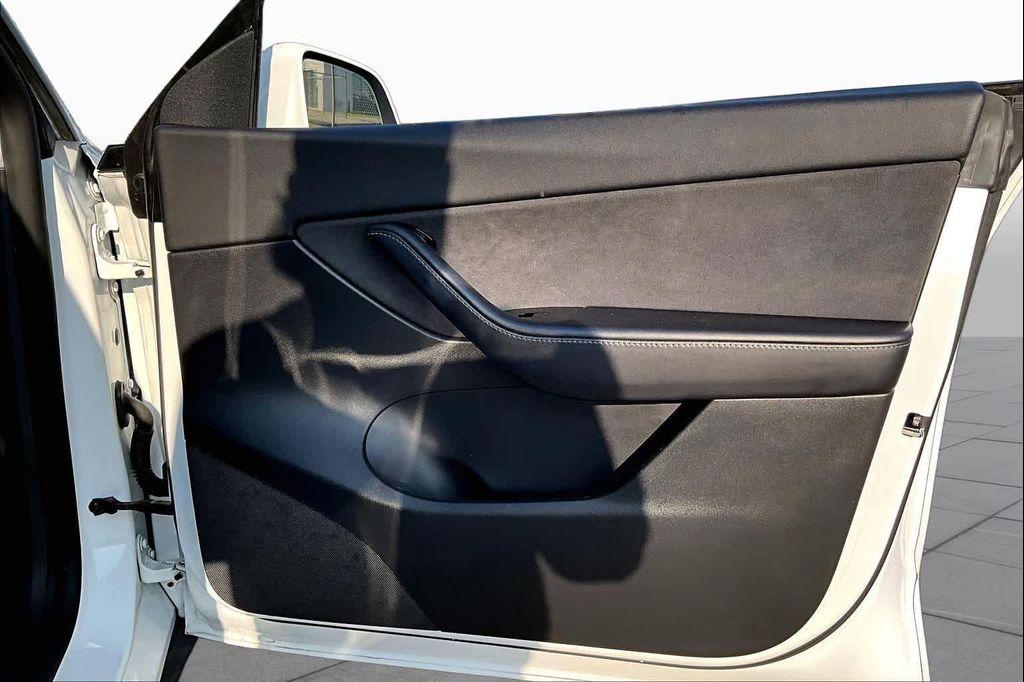 used 2021 Tesla Model Y car, priced at $29,220