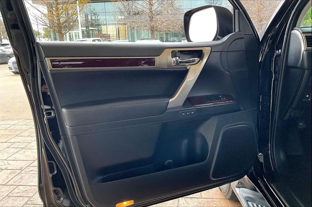 used 2016 Lexus GX 460 car, priced at $26,495