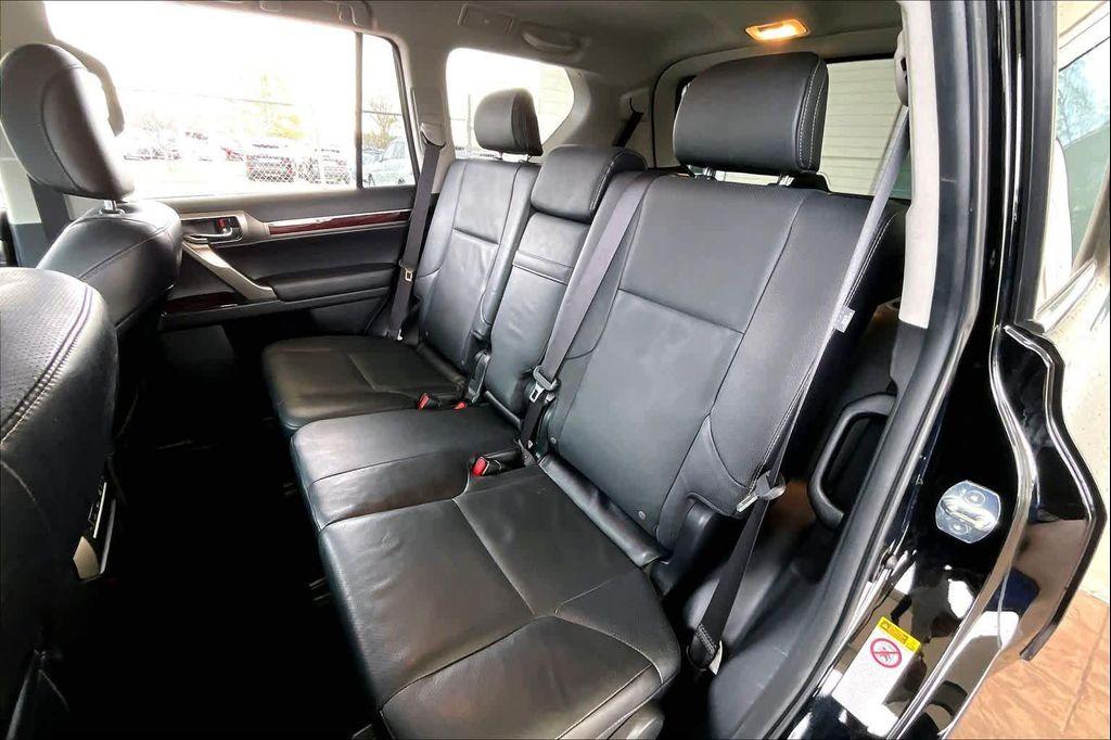 used 2016 Lexus GX 460 car, priced at $26,495