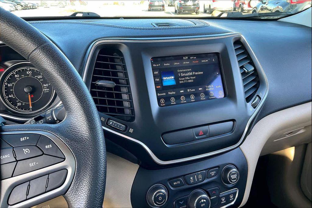 used 2019 Jeep Cherokee car, priced at $13,995