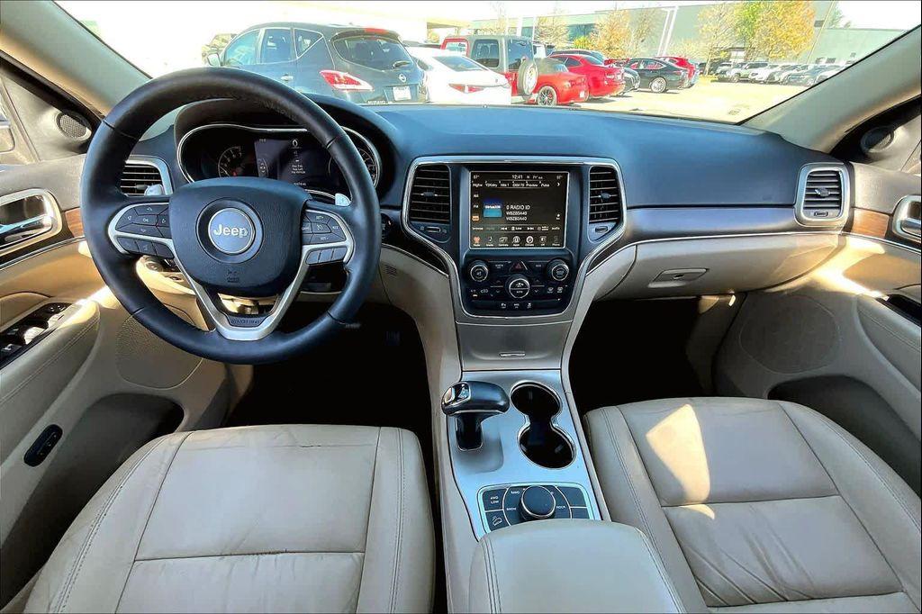 used 2015 Jeep Grand Cherokee car, priced at $14,995