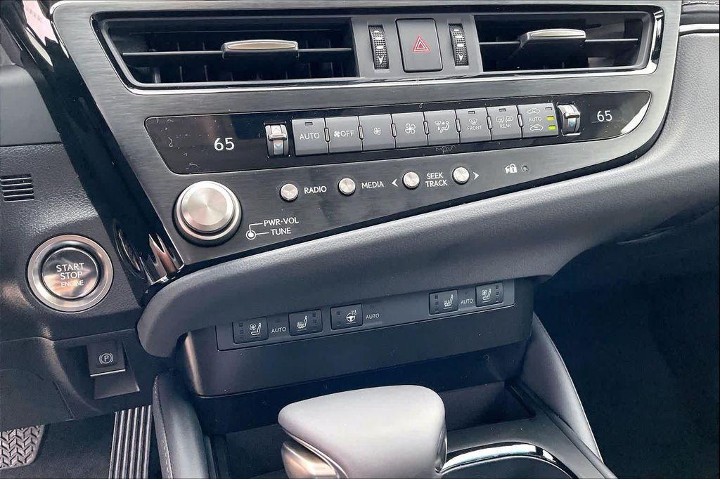 new 2025 Lexus ES 350 car, priced at $49,600