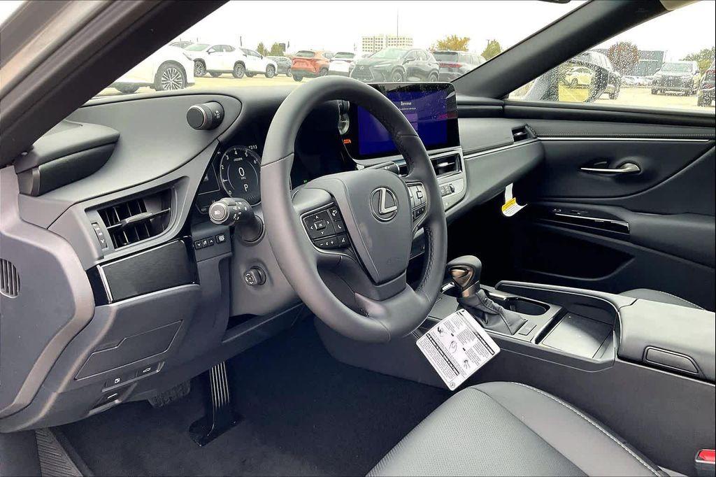 new 2025 Lexus ES 350 car, priced at $49,600