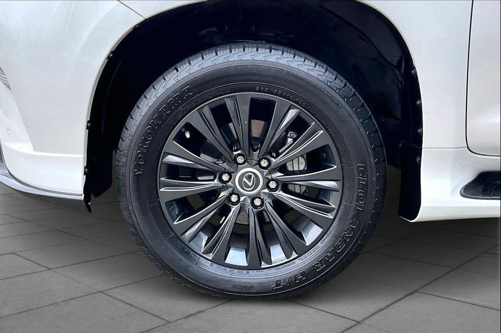 used 2023 Lexus GX 460 car, priced at $53,995