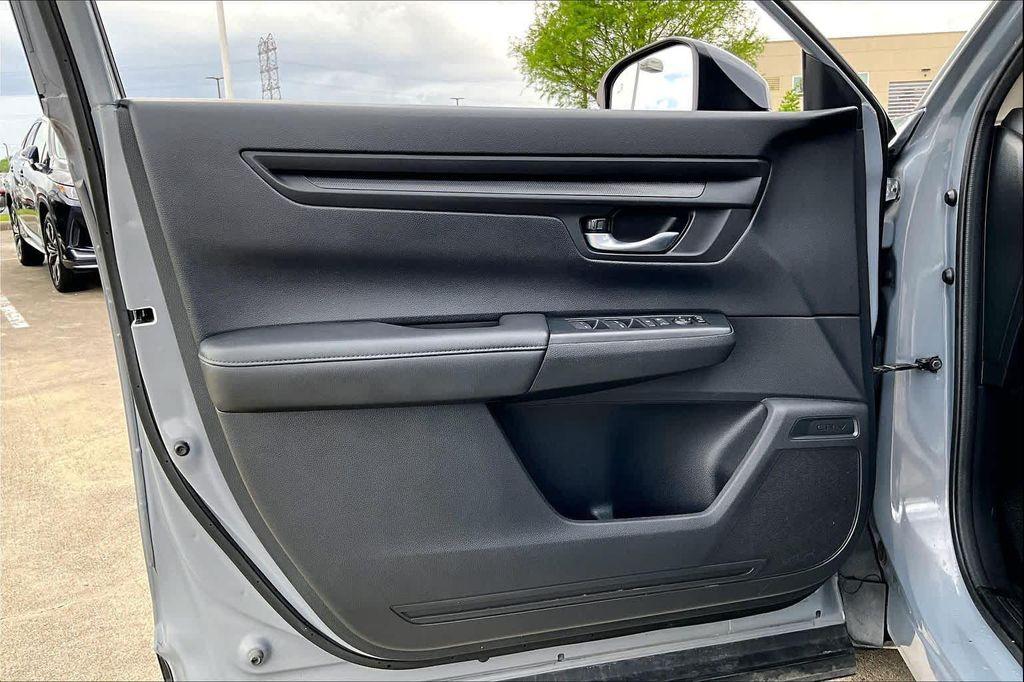 used 2023 Honda CR-V car, priced at $27,220