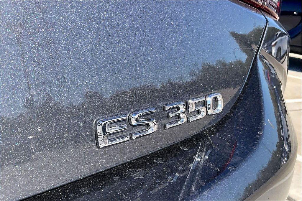 new 2025 Lexus ES 350 car, priced at $49,550