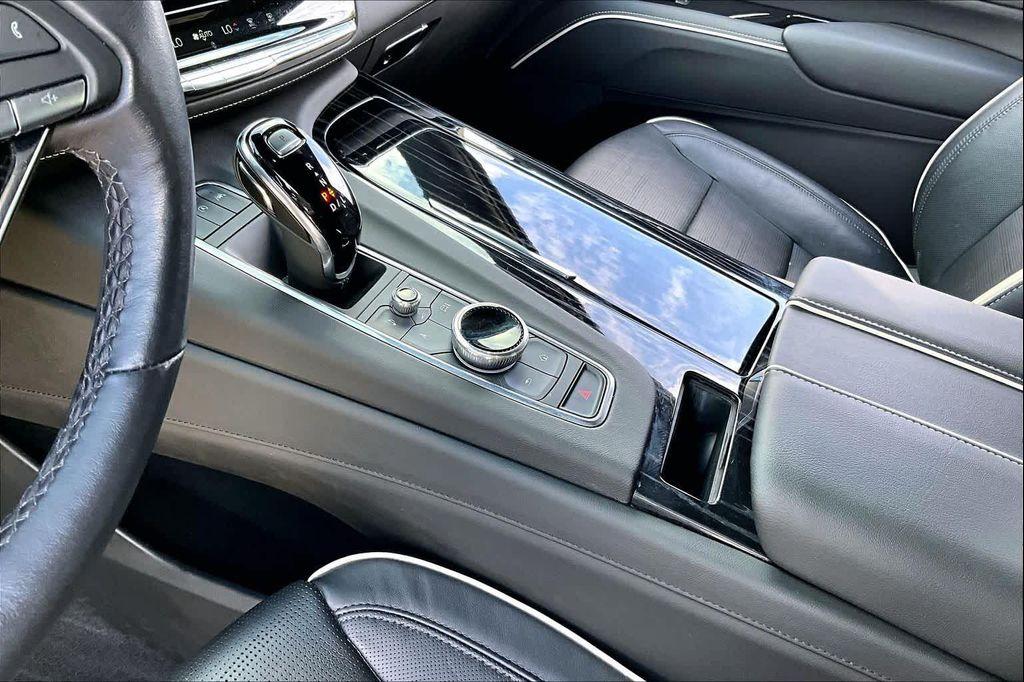 used 2023 Cadillac Escalade car, priced at $65,464