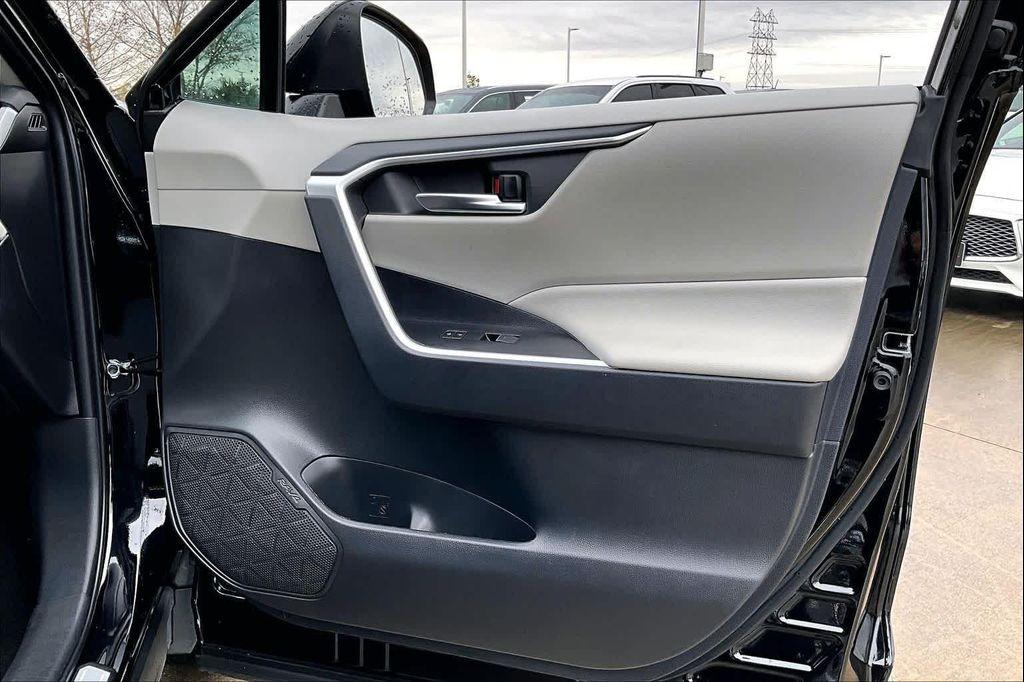 used 2025 Toyota RAV4 car, priced at $30,995