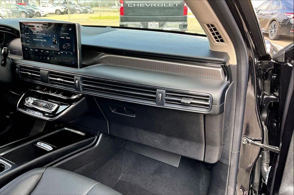 used 2023 Lincoln Corsair car, priced at $38,089