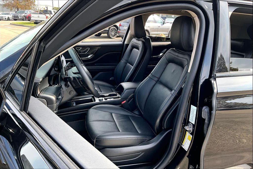 used 2023 Lincoln Corsair car, priced at $38,089