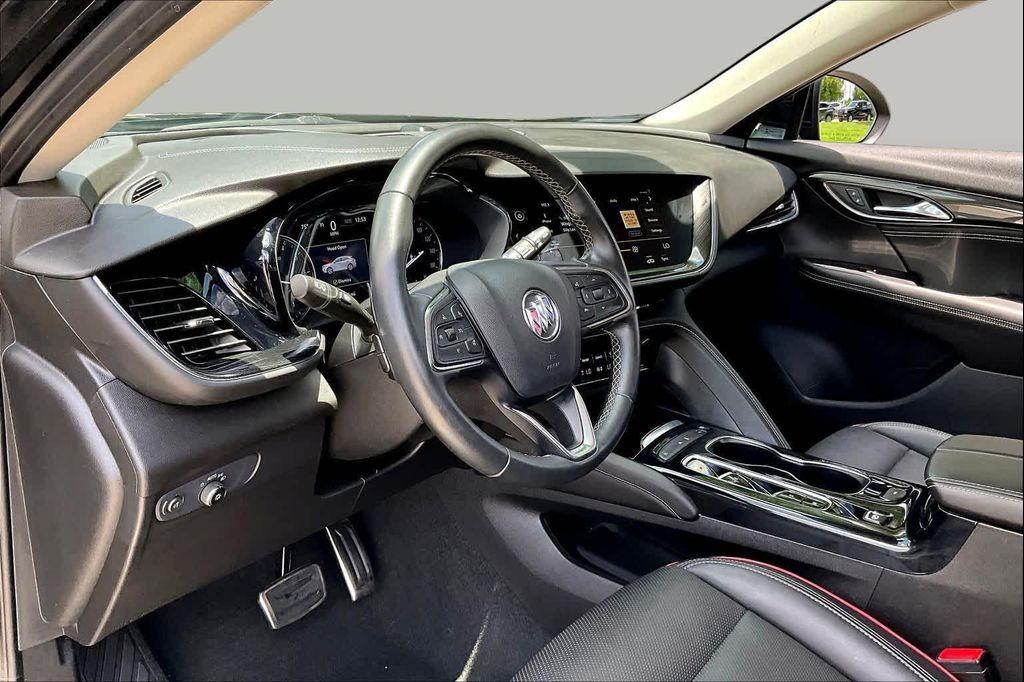 used 2022 Buick Envision car, priced at $23,520