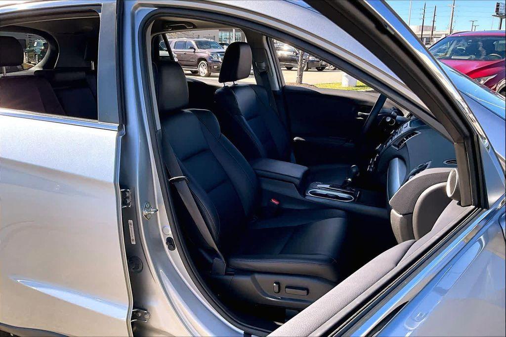 used 2017 Acura RDX car, priced at $15,695