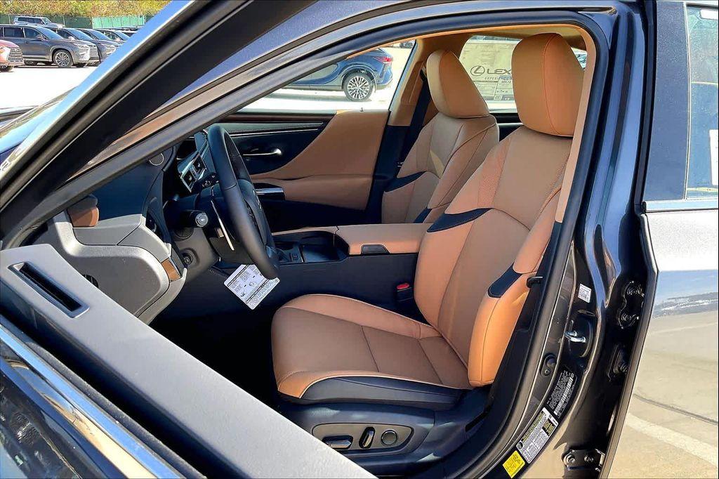 new 2025 Lexus ES 350 car, priced at $49,649