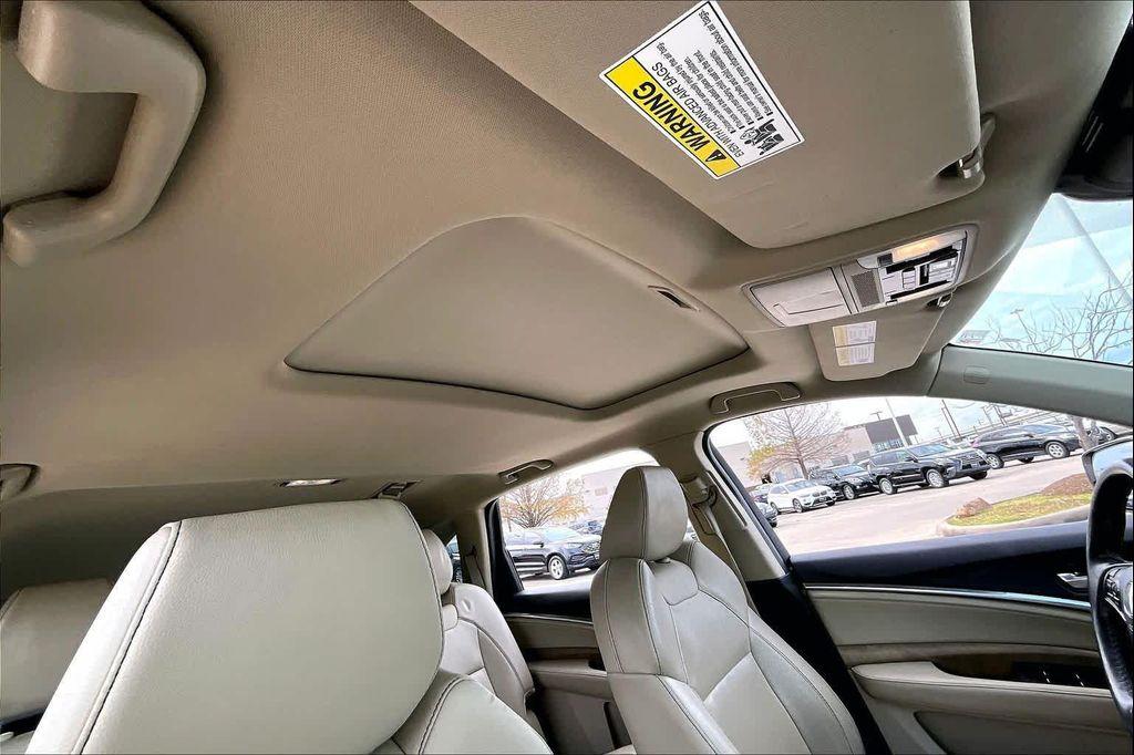 used 2019 Acura MDX car, priced at $21,495