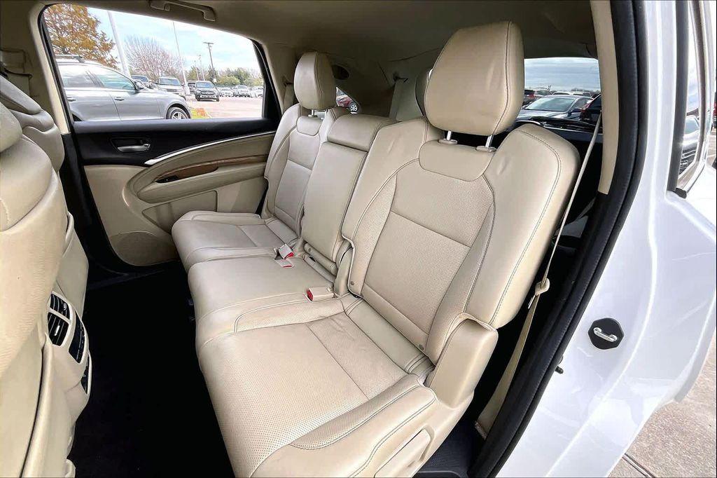 used 2019 Acura MDX car, priced at $21,495