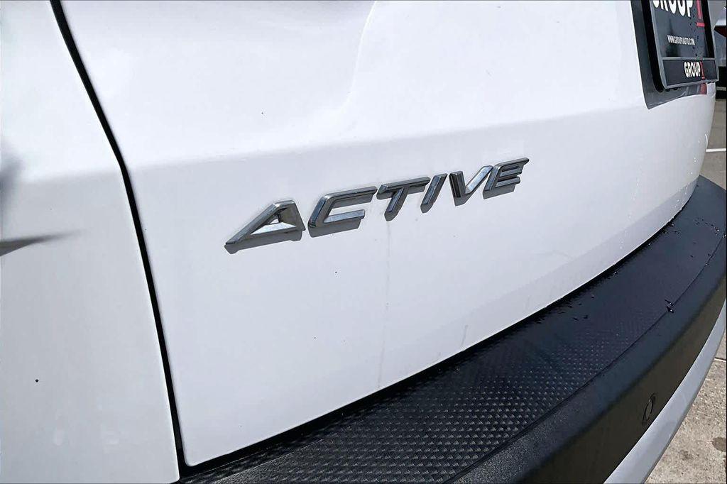 used 2023 Ford Escape car, priced at $20,220