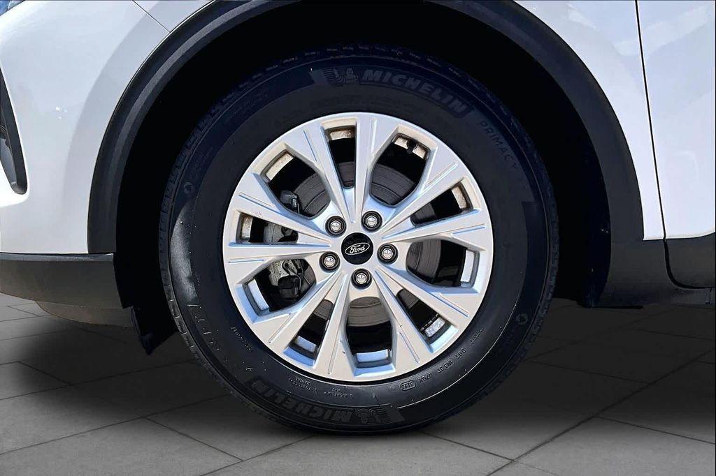 used 2023 Ford Escape car, priced at $20,220