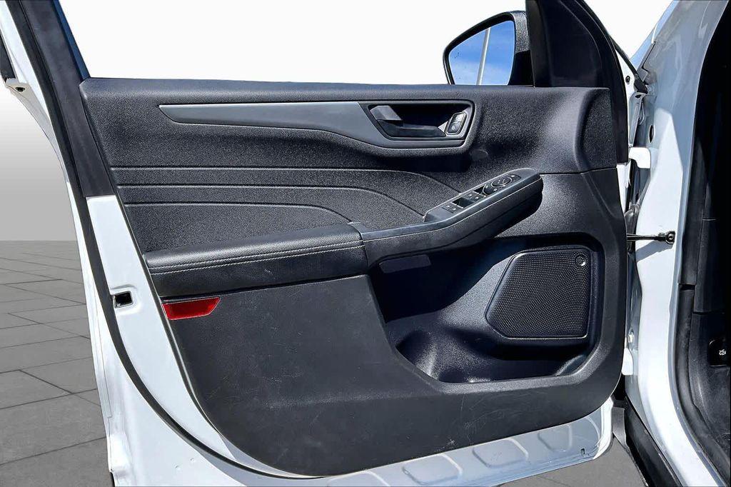 used 2023 Ford Escape car, priced at $20,220