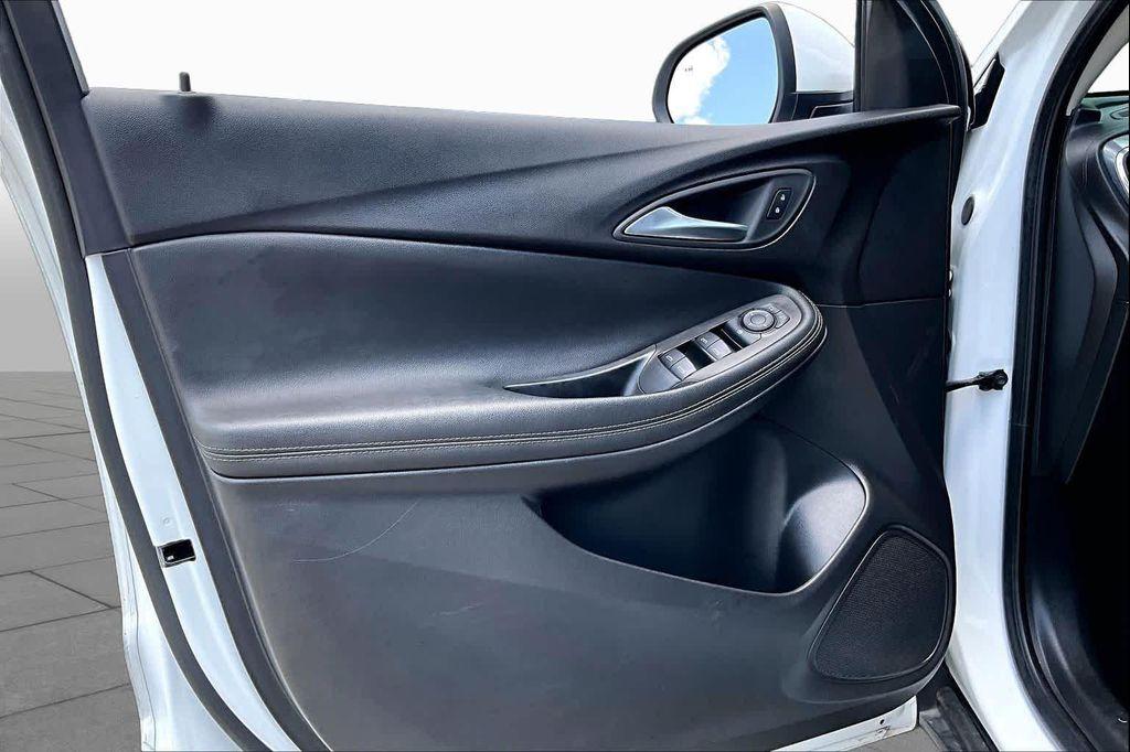 used 2024 Buick Encore GX car, priced at $20,220