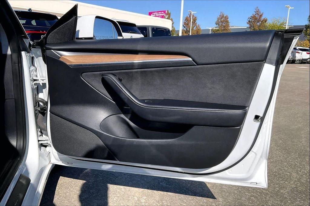 used 2021 Tesla Model 3 car, priced at $22,995