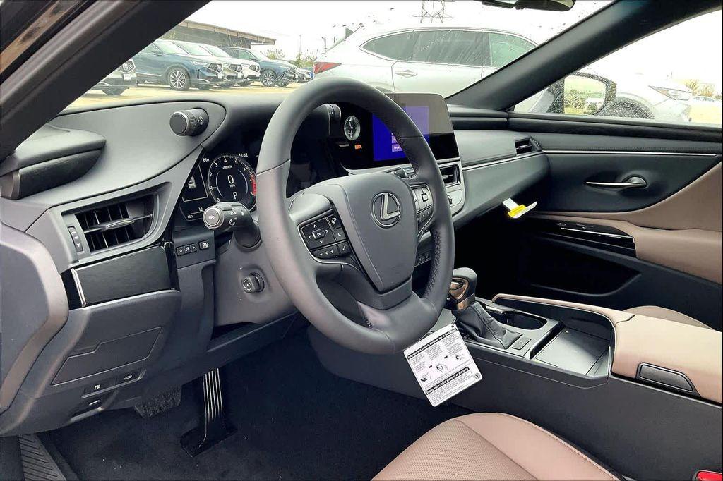 new 2025 Lexus ES 350 car, priced at $47,764