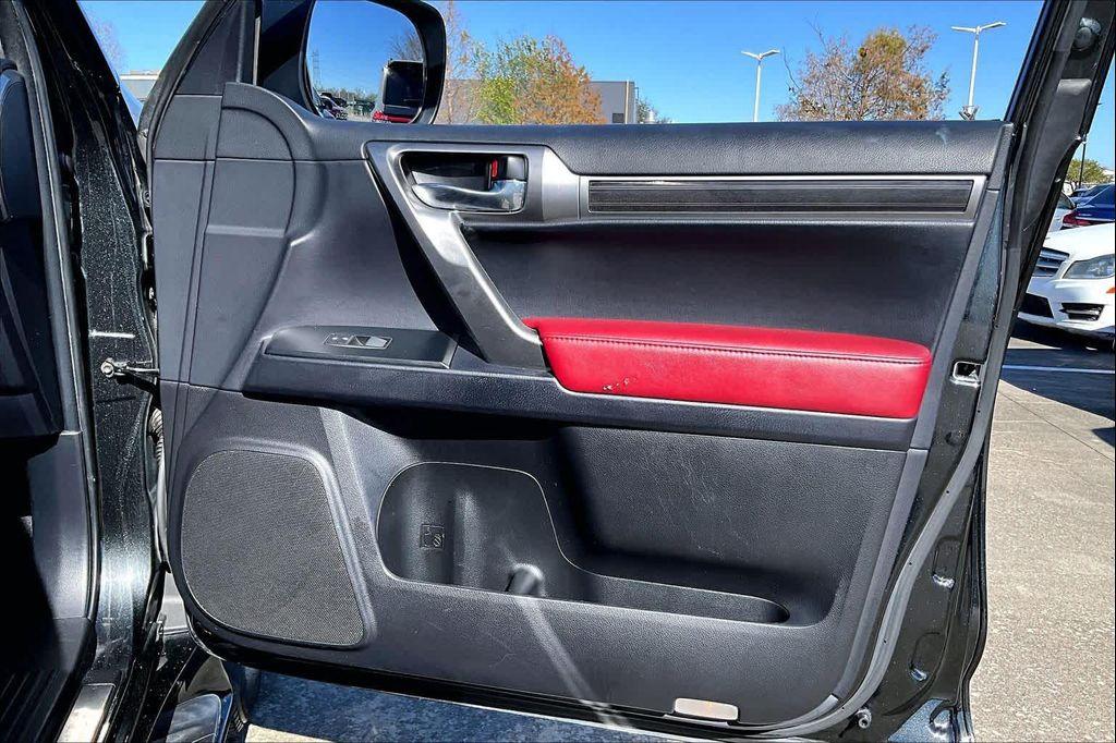 used 2022 Lexus GX 460 car, priced at $48,995