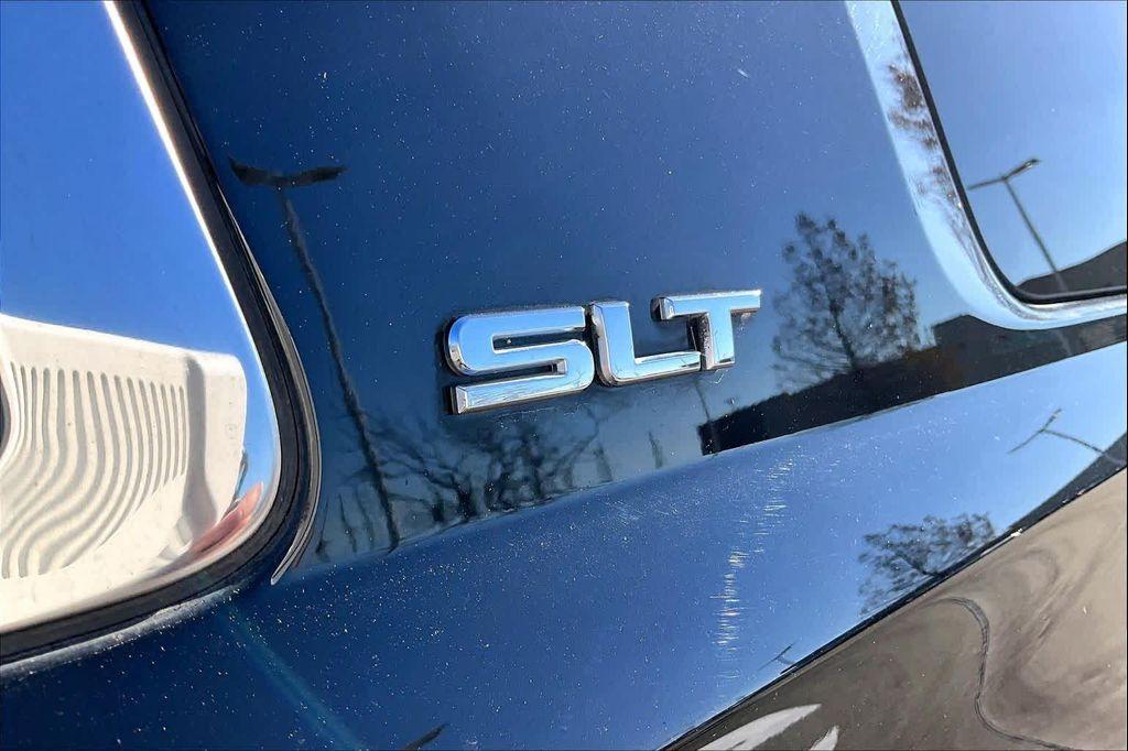 used 2016 GMC Yukon car, priced at $17,995