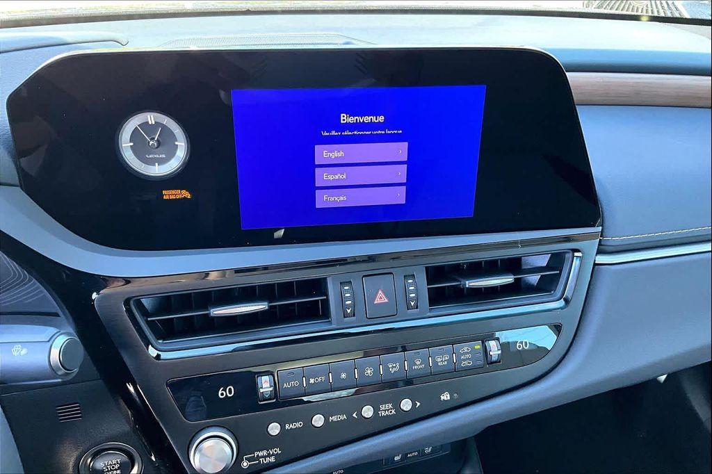 new 2025 Lexus ES 350 car, priced at $47,865